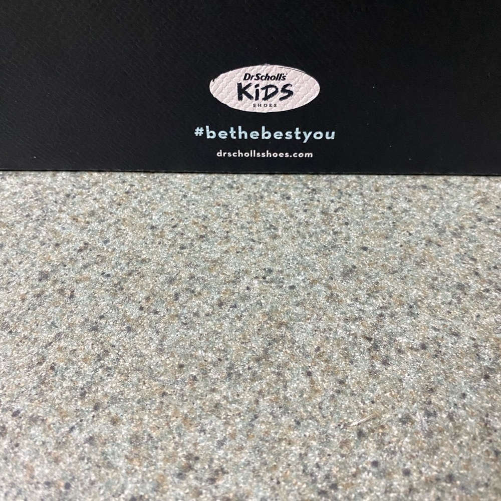 Toddler boots size 5 dr scholls kids never worn - Picture 2 of 5